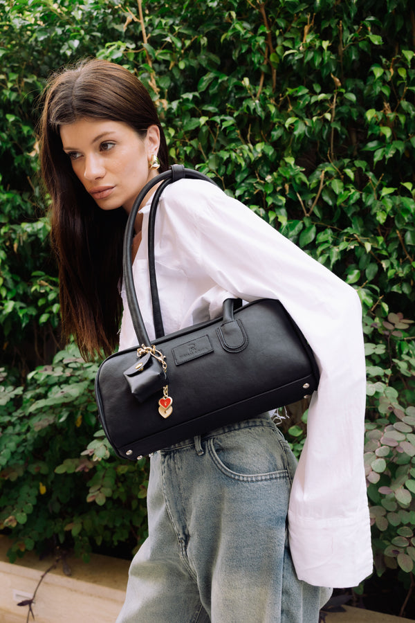 Barrel shoulder bag