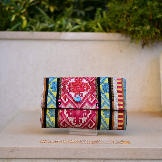 Embroidered arabic clutch