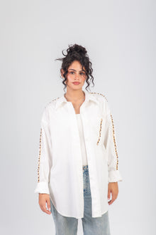 Load image into Gallery viewer, Shoulder Button Freesize Shirt