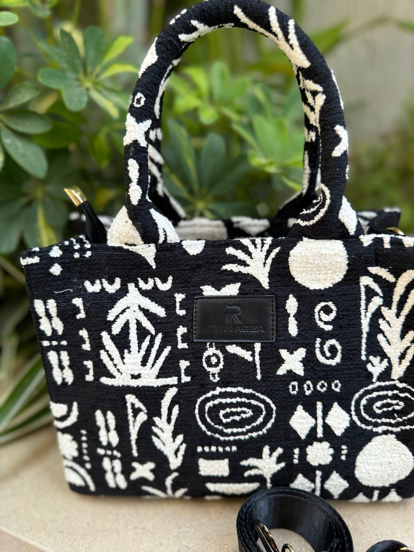 African pattern mini tote