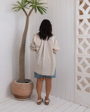 Load image into Gallery viewer, Shoulder Button Freesize Shirt