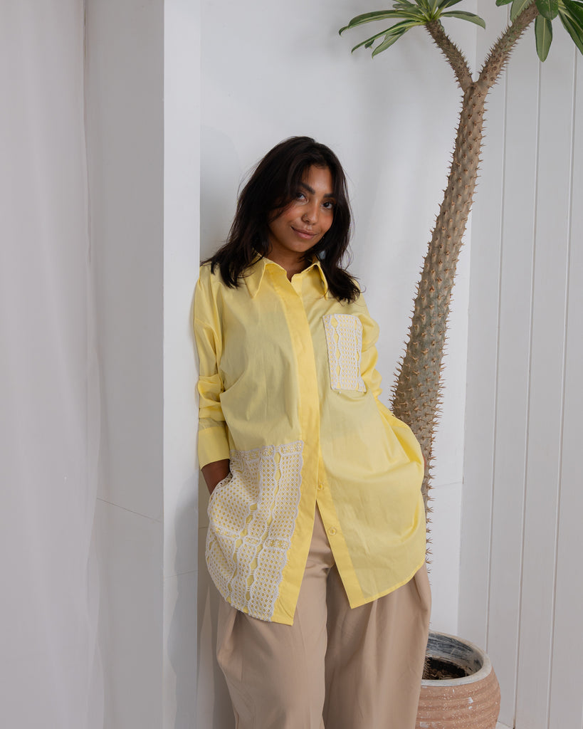 Poplin & Guipure Lace Freesize Shirt