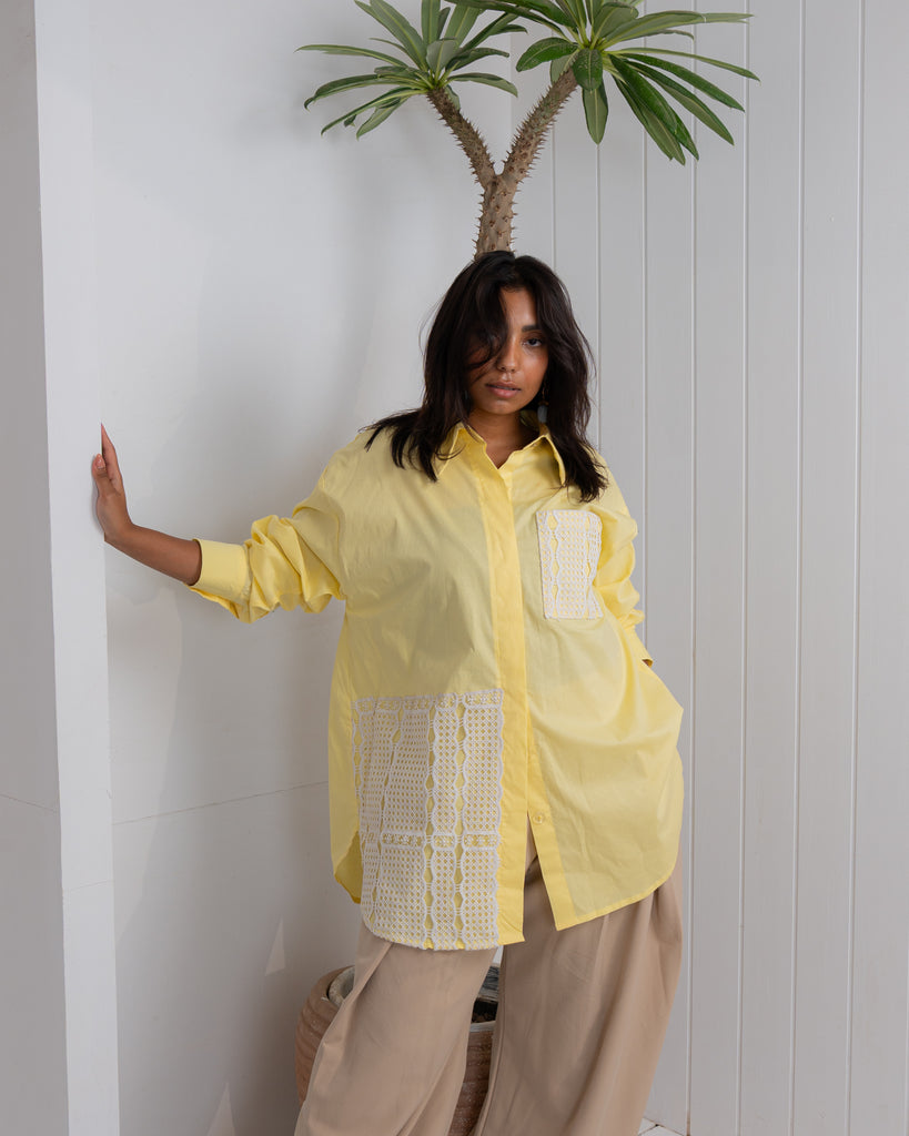 Poplin & Guipure Lace Freesize Shirt