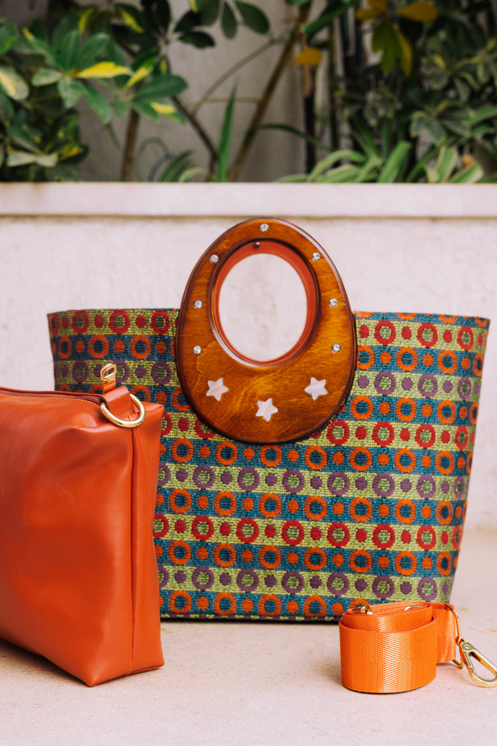 Wooden Handle Tote orange Edition