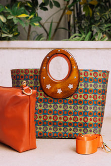 Load image into Gallery viewer, Wooden Handle Tote orange Edition