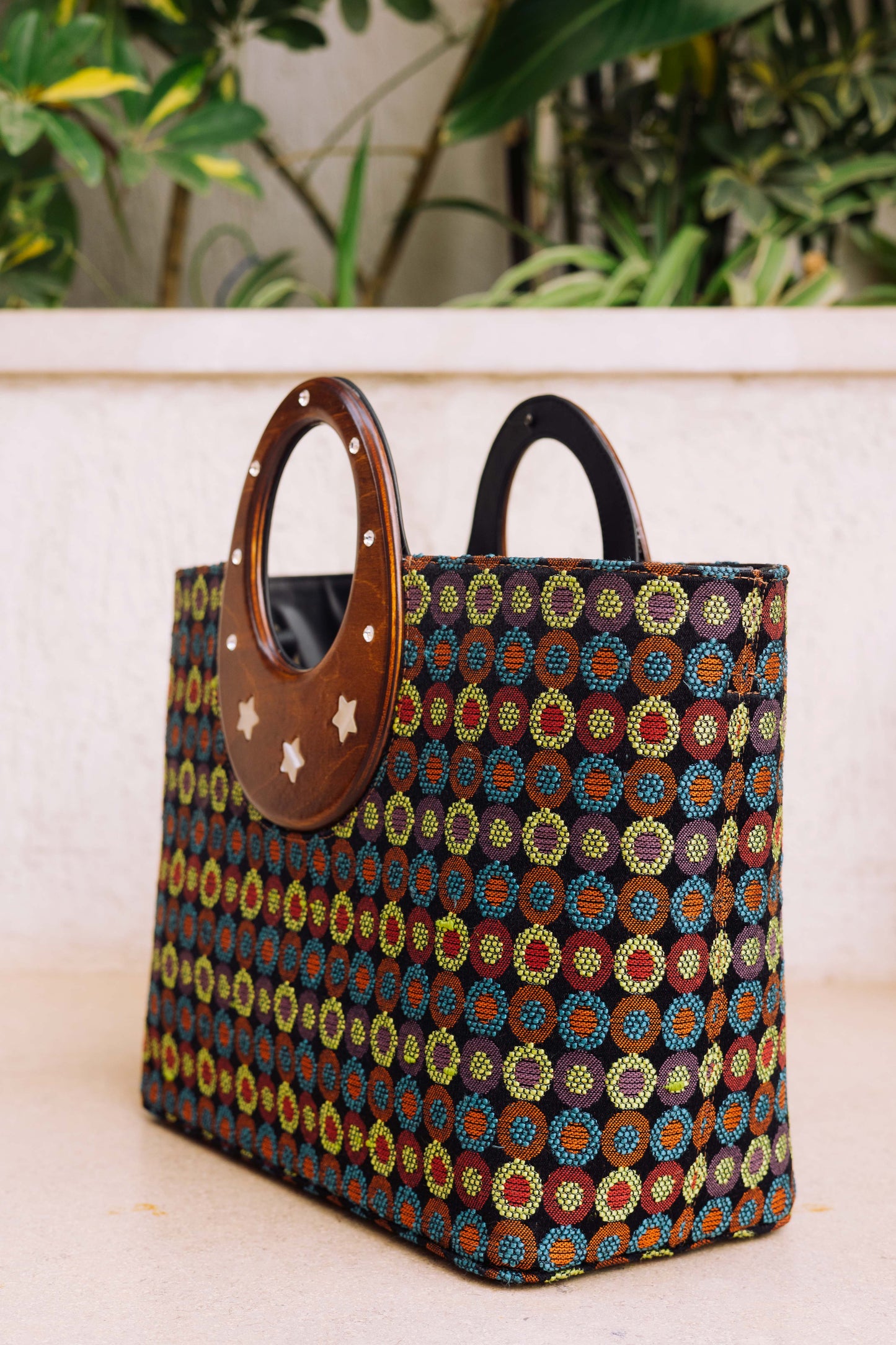 Wooden Handle Tote with Detachable Clutch – Multicolor Black Edition