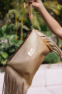Load image into Gallery viewer, Rokaia gold clutch